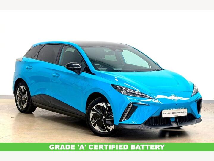 MG MG4 64kWh Trophy Long Range Auto 5dr