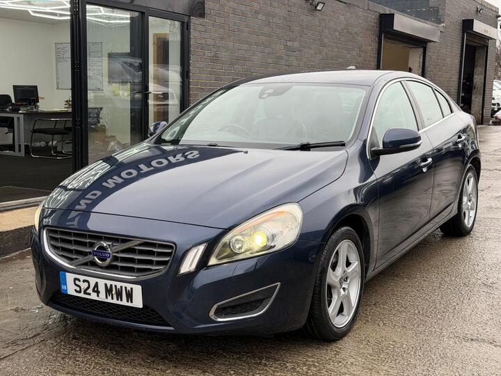 Volvo S60 2.4 D5 SE Lux Euro 5 4dr