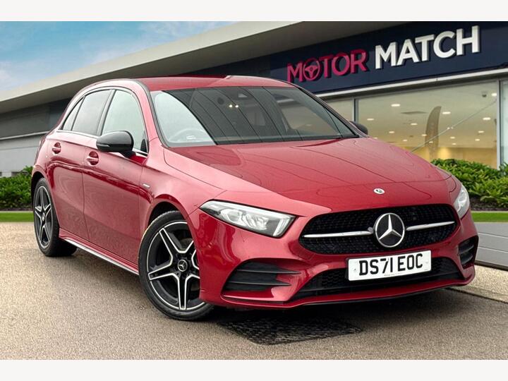 Mercedes-Benz A Class 1.3 A200 AMG Line Edition (Executive) 7G-DCT Euro 6 (s/s) 5dr Mercedes-Benz A Class 1.3 A200 AMG Line Edition (Executive) 7G-DCT Euro 6 (s/s) 5dr