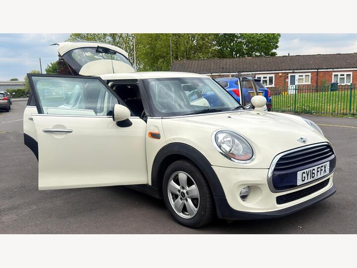 MINI Hatch 1.5 Cooper D Euro 6 (s/s) 5dr