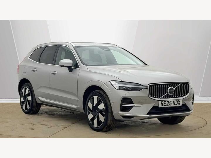 Volvo XC60 2.0h T8 18.8kWh Ultra Bright Auto AWD Euro 6 (s/s) 5dr