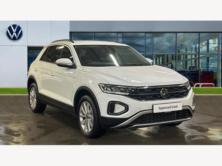 Volkswagen T-Roc 1.5 TSI Match DSG Euro 6 (s/s) 5dr Volkswagen T-Roc 1.5 TSI Match DSG Euro 6 (s/s) 5dr