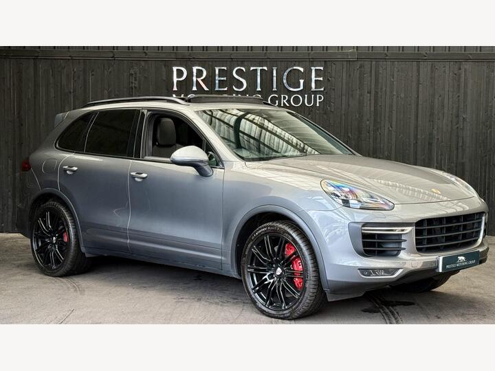 Porsche Cayenne 4.8T V8 Turbo TiptronicS 4WD Euro 6 (s/s) 5dr