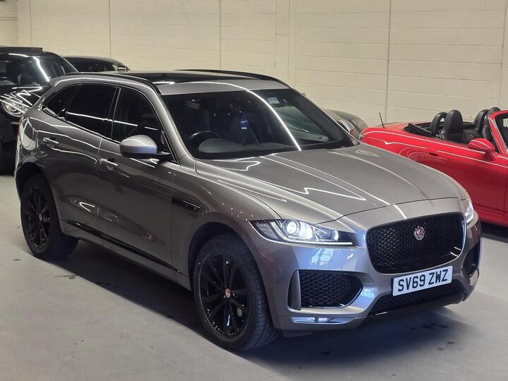 Jaguar F-PACE 2.0 D180 Chequered Flag Auto AWD Euro 6 (s/s) 5dr