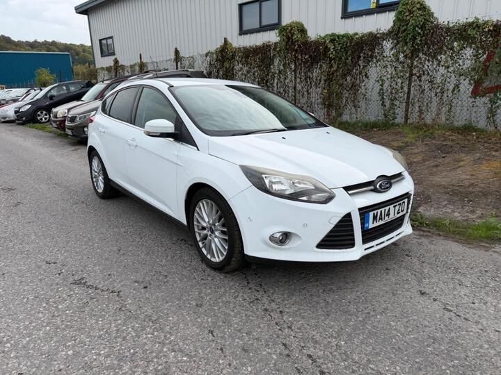Ford Focus 1.6 TDCi Zetec Navigator Euro 5 (s/s) 5dr