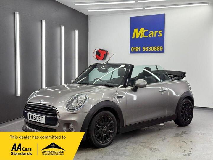 MINI Convertible 1.5 Cooper Euro 6 (s/s) 2dr