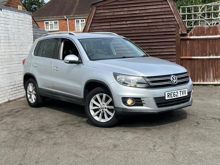 Volkswagen Tiguan 2.0 TDI BlueMotion Tech SE DSG 4WD Euro 5 (s/s) 5dr