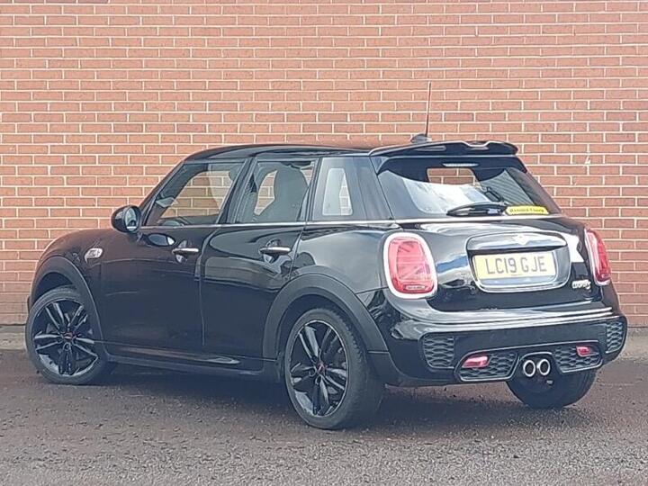 MINI Hatch 2.0 Cooper S Sport Euro 6 (s/s) 5dr