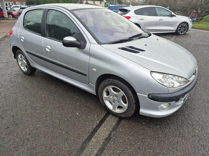 Peugeot 206 1.4 Verve 5dr