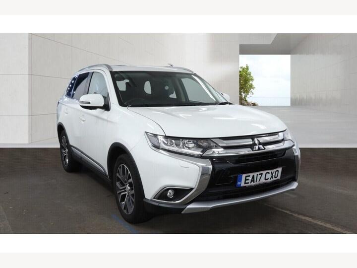 Mitsubishi Outlander 2.2 DI-D 4 Auto 4WD Euro 6 5dr Mitsubishi Outlander 2.2 DI-D 4 Auto 4WD Euro 6 5dr