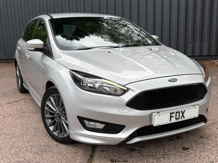 Ford FOCUS 1.5 TDCi ST-Line Euro 6 (s/s) 5dr