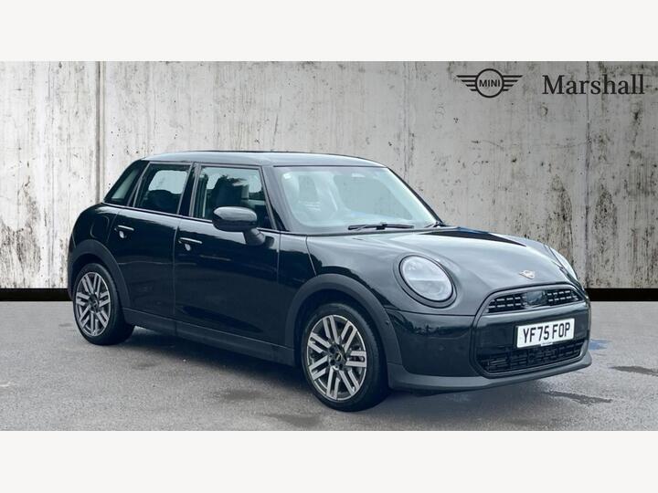 MINI Cooper 1.5C Classic Steptronic Euro 6 (s/s) 5dr