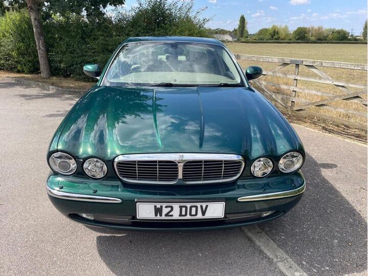 Jaguar XJ 3.0 SE 4dr