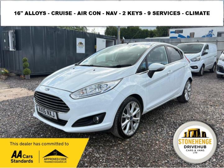 Ford Fiesta 1.0T EcoBoost Titanium Euro 6 (s/s) 5dr