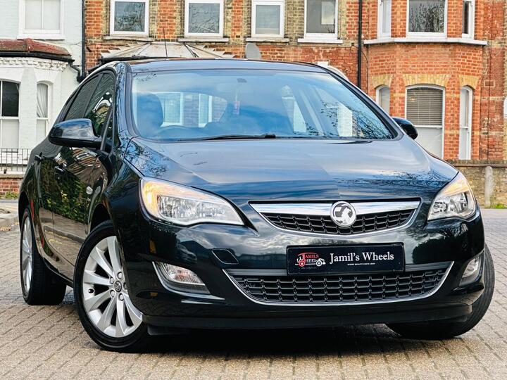 Vauxhall Astra 1.6 16v Active Limited Edition Euro 5 5dr