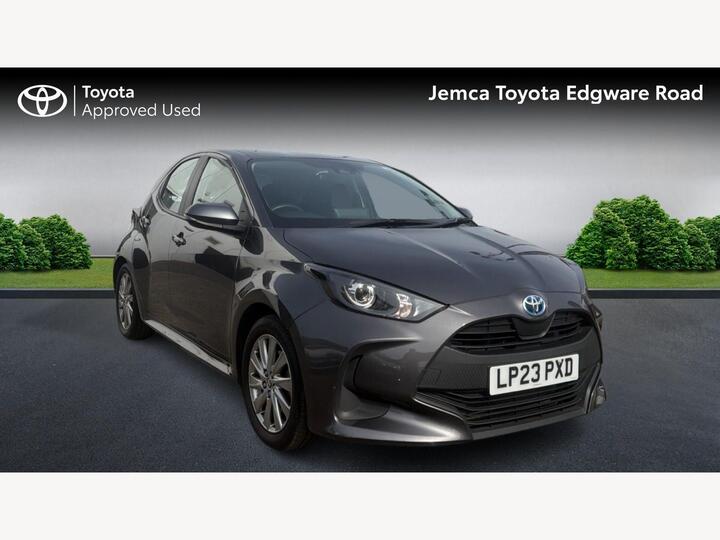 Toyota Yaris 1.5 VVT-h Icon E-CVT Euro 6 (s/s) 5dr