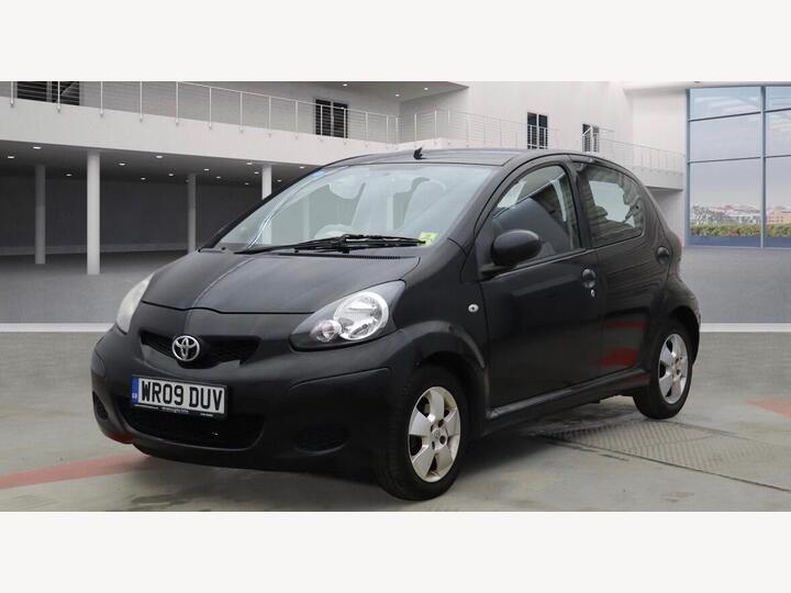 Toyota AYGO 1.0 VVT-i Black Euro 4 5dr (AC)