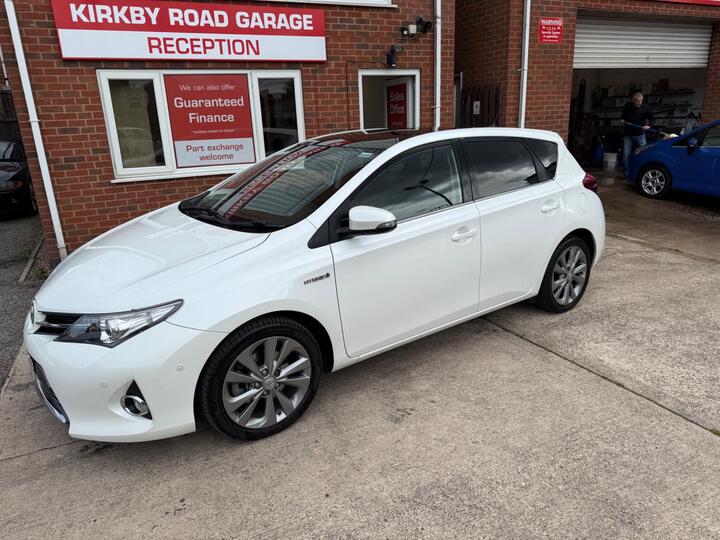 Toyota Auris 1.8 VVT-h Excel CVT Euro 5 (s/s) 5dr