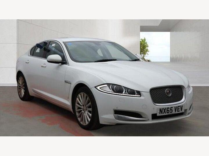 Jaguar XF 2.2d Luxury Auto Euro 5 (s/s) 4dr