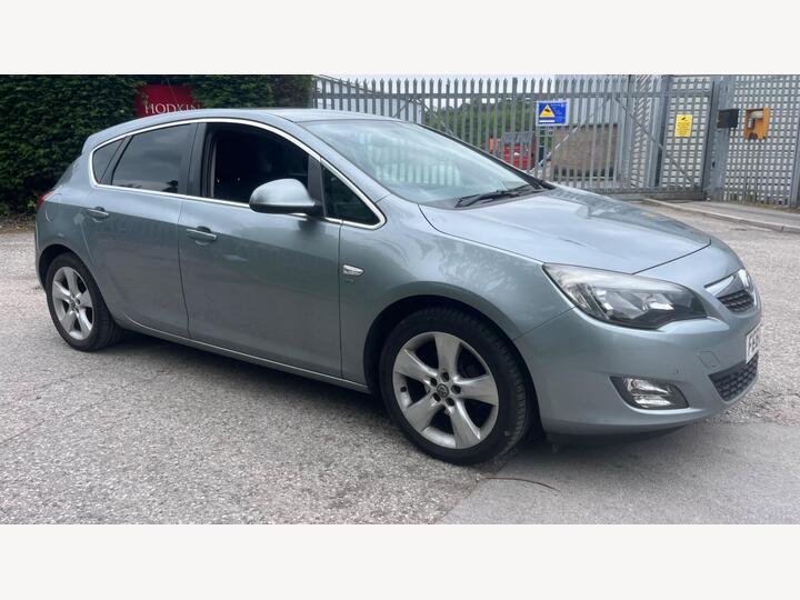 Vauxhall Astra 1.4T 16v SRi Euro 5 5dr