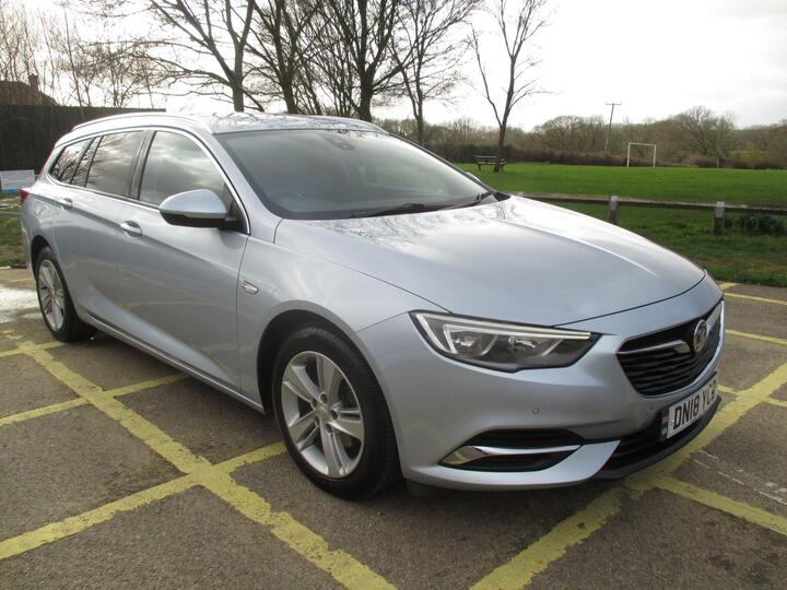 Vauxhall Insignia 1.6 Turbo D EcoTEC BlueInjection Tech Line Nav Sports Tourer Euro 6 (s/s) 5dr