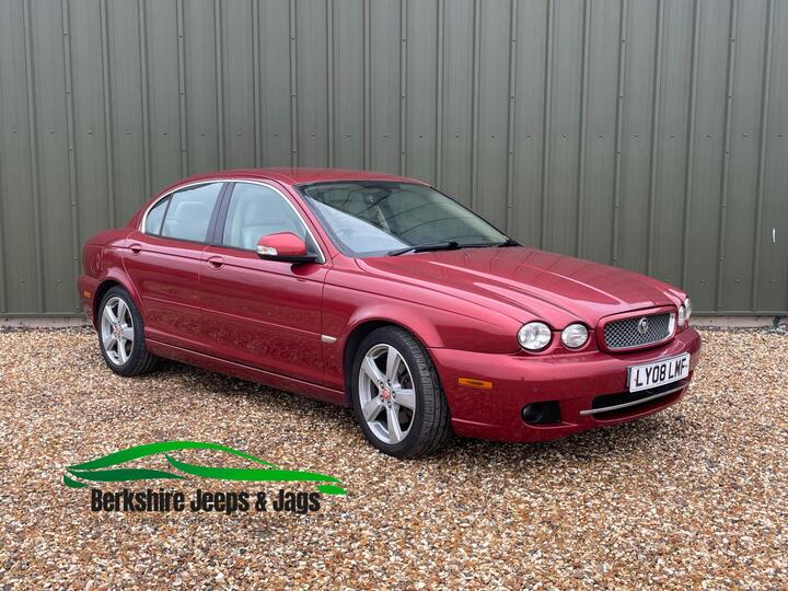 Jaguar X-Type 2.2D DPF SE 4dr Jaguar X-Type 2.2D DPF SE 4dr