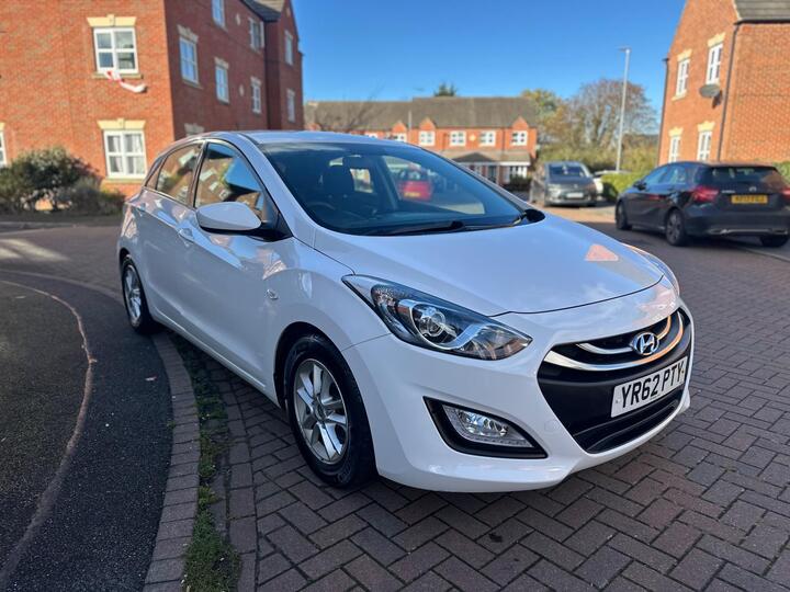 Hyundai I30 1.6 CRDi Blue Drive Active Euro 5 (s/s) 5dr