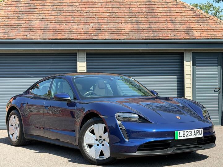 Porsche Taycan Performance 79.2kWh Auto RWD 4dr (11kW Charger)