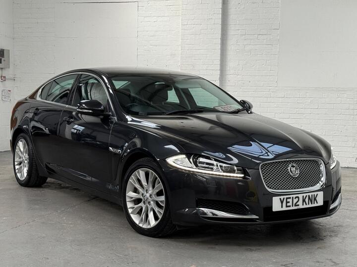 Jaguar XF 2.2d Luxury Auto Euro 5 (s/s) 4dr
