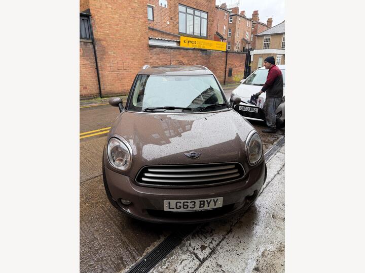 MINI Countryman 2.0 Cooper D Auto ALL4 Euro 5 5dr