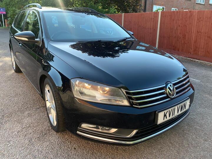 Volkswagen Passat 2.0 TDI BlueMotion Tech SE DSG Euro 5 (s/s) 5dr Volkswagen Passat 2.0 TDI BlueMotion Tech SE DSG Euro 5 (s/s) 5dr