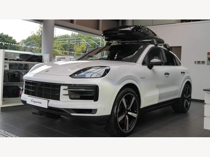 Porsche Cayenne 3.0 V6 E-Hybrid 25.9kWh TiptronicS 4WD Euro 6 (s/s) 5dr