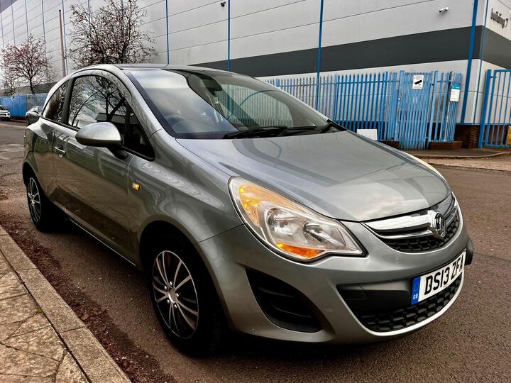 Vauxhall Corsa 1.2 16V Exclusiv Euro 5 3dr (A/C)