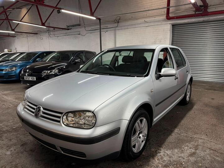 Volkswagen Golf 1.6 Match 5dr