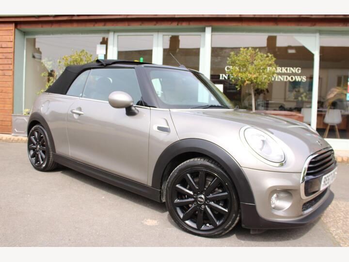 MINI Convertible 1.5 Cooper Auto Euro 6 (s/s) 2dr