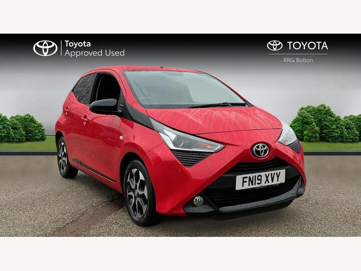 Toyota AYGO 1.0 VVT-i X-trend Euro 6 5dr Toyota AYGO 1.0 VVT-i X-trend Euro 6 5dr