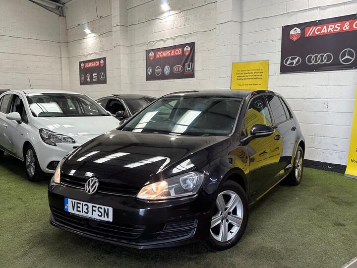 Volkswagen Golf 1.6 TDI BlueMotion Tech SE Euro 5 (s/s) 5dr