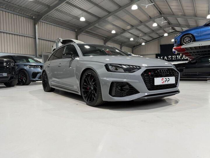 Audi RS4 AVANT 2.9 TFSI V6 Carbon Black Tiptronic Quattro Euro 6 (s/s) 5dr