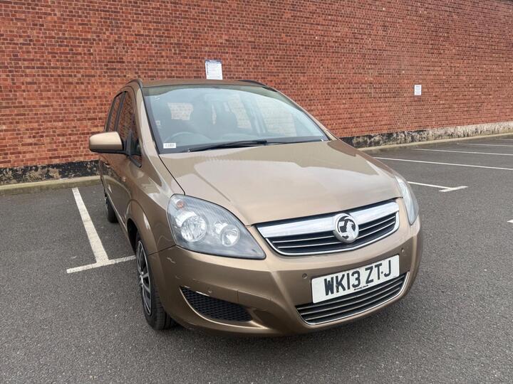 Vauxhall Zafira 1.7 CDTi EcoFLEX Exclusiv Euro 5 5dr (SNav)
