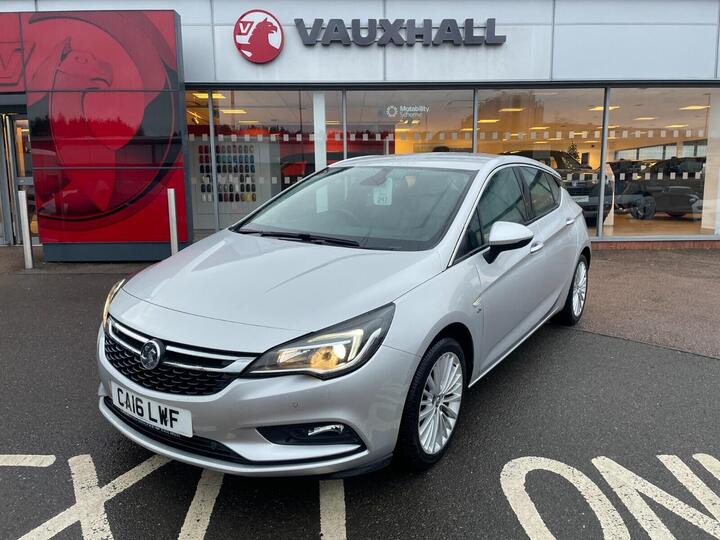Vauxhall Astra 1.6 CDTi BlueInjection Elite Nav Auto Euro 6 5dr