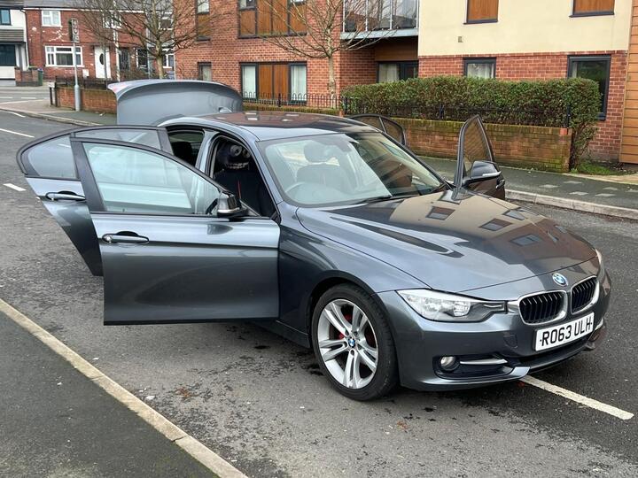 BMW 3 Series 2.0 318d Sport Euro 5 (s/s) 4dr BMW 3 Series 2.0 318d Sport Euro 5 (s/s) 4dr