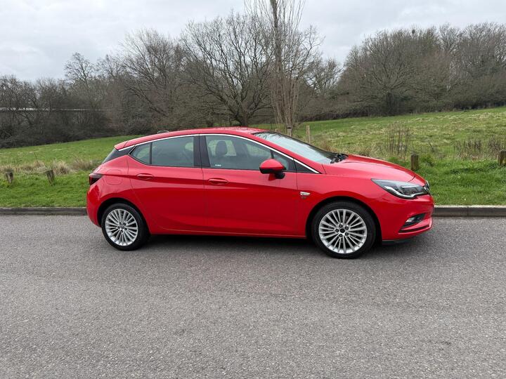 Vauxhall Astra 1.6 CDTi BlueInjection Elite Auto Euro 6 5dr