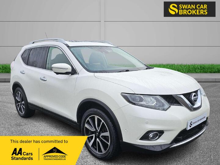 Nissan X-TRAIL 2.0 DCi Tekna XTRON 4WD Euro 6 (s/s) 5dr Nissan X-TRAIL 2.0 DCi Tekna XTRON 4WD Euro 6 (s/s) 5dr