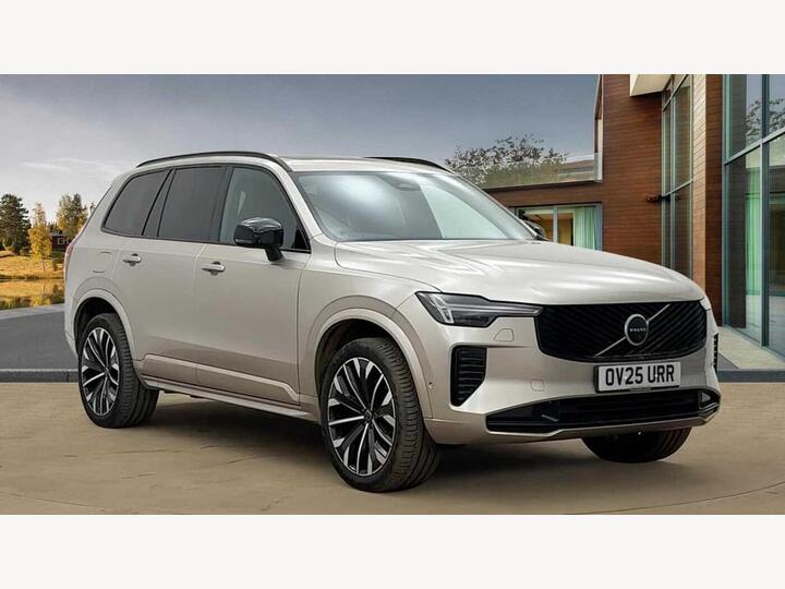 Volvo XC90 2.0 B5 MHEV Plus Auto 4WD Euro 6 (s/s) 5dr