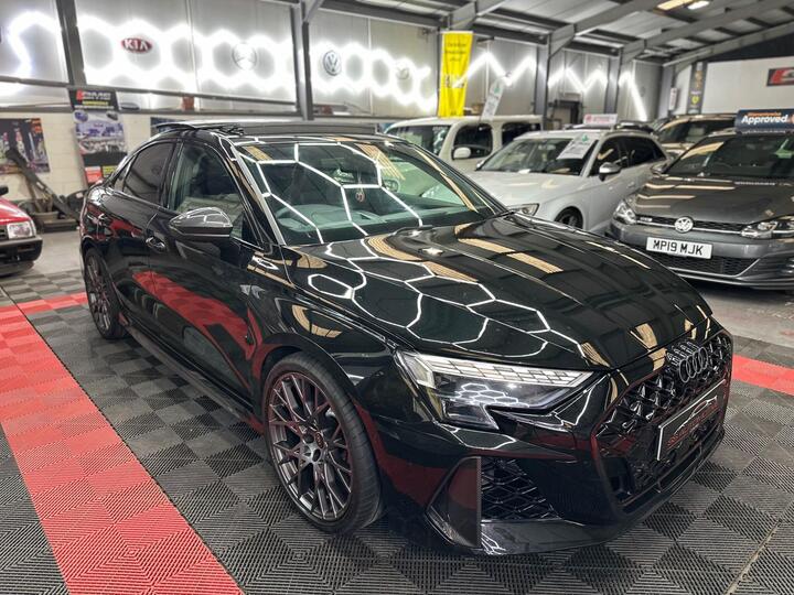 Audi RS3 2.5 TFSI Carbon Black S Tronic Quattro Euro 6 (s/s) 4dr
