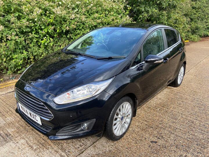 Ford Fiesta 1.0T EcoBoost Titanium Euro 5 (s/s) 5dr