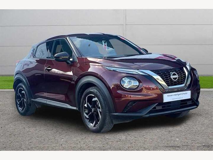 Nissan Juke 1.0 DIG-T N-Connecta Euro 6 (s/s) 5dr Nissan Juke 1.0 DIG-T N-Connecta Euro 6 (s/s) 5dr