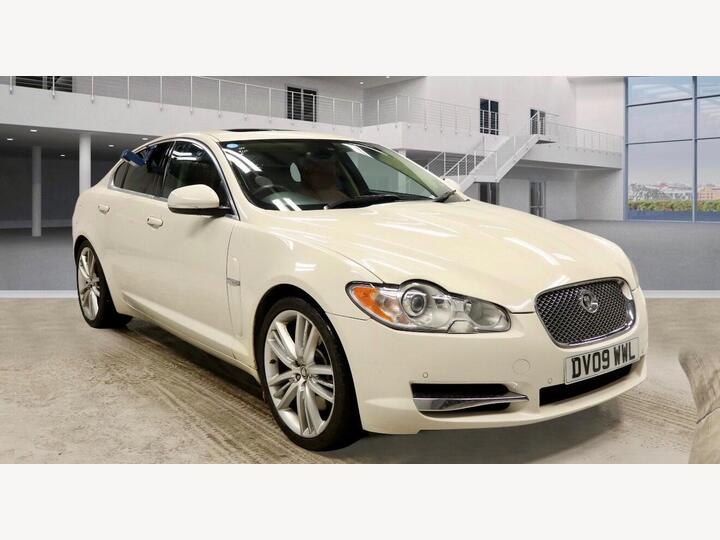 Jaguar XF 3.0d V6 Portfolio Auto Euro 5 4dr