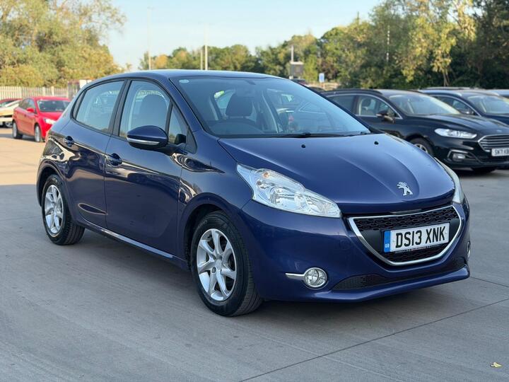 Peugeot 208 1.2 VTi Active Euro 5 5dr