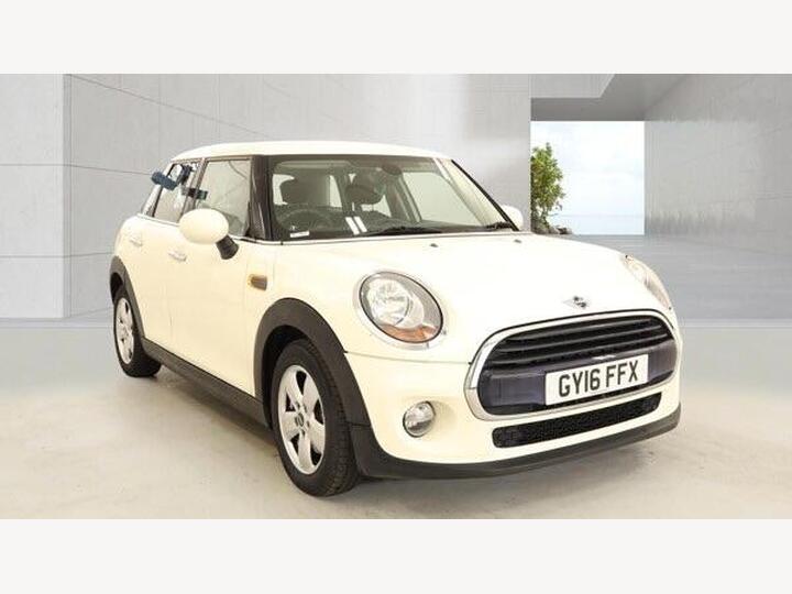 MINI Hatch 1.5 Cooper D Euro 6 (s/s) 5dr